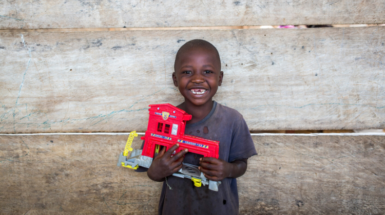 Toys for post-trauma counselling, DR Congo (2019)