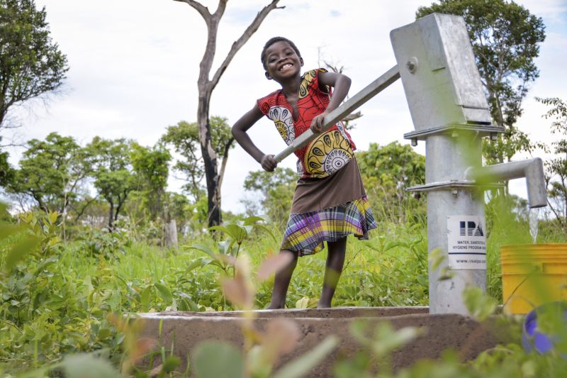Pumping-water-Zambia